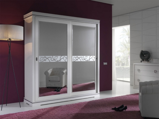 Fotografía de Dormitorios MAR armario lacado